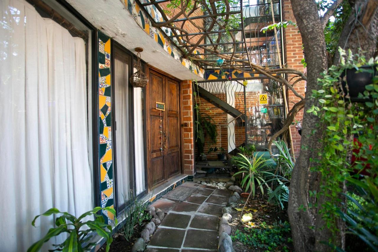 Majikal B&B - Krishna Cholula Kültér fotó