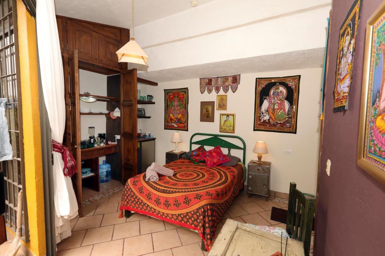Majikal B&B - Krishna Cholula Kültér fotó
